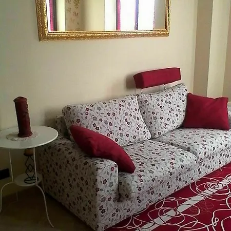 La Casa Dei Masue 3* Alba (Piedmont)